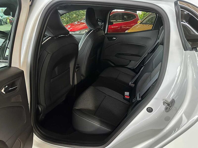 Mitsubishi Colt 1.6 Select  Hybrid