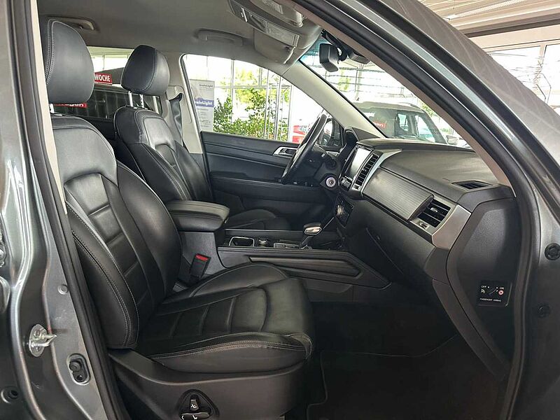 SsangYong Rexton Diesel 2.2 e-XDi  4WD AT Quartz AHK