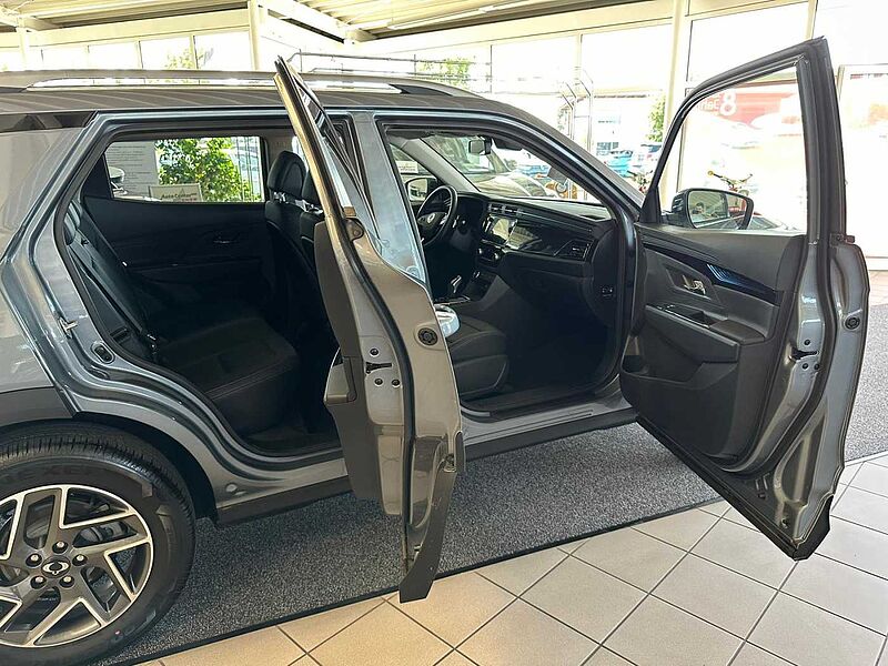 SsangYong e motion Korando  Titanium